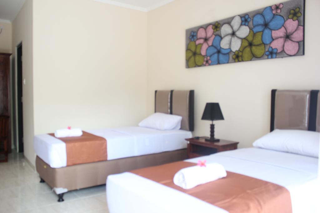 Hotel Puri Nusantara Kuta Lombok Extérieur photo